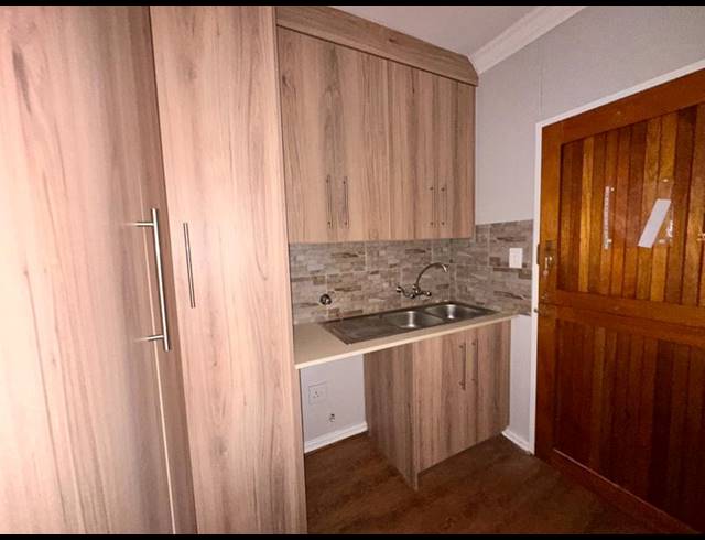 2 BEDROOM TOWNHOUSE FOR SALE IN NINAPARK